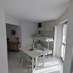 Apartman T2 Ouvert A 5 Min Des Plages, Au Calme, Avec Balcon Et Garage Menton