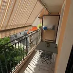 Apartman T2 Ouvert A 5 Min Des Plages, Au Calme, Avec Balcon Et Garage Menton