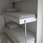 Apartman T2 Ouvert A 5 Min Des Plages, Au Calme, Avec Balcon Et Garage